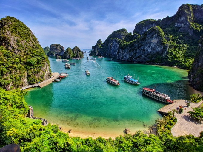 
Du lịch đang là ngành mũi nhọn của Việt Nam
