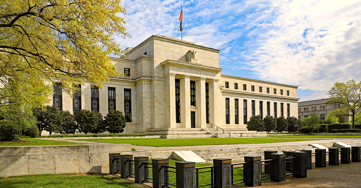 
Fed mô tả sự gia tăng lạm phát như một tác dụng phụ tạm thời do các vấn đề chuỗi cung ứng gây ra ở Hoa Kỳ nổi lên sau đại dịch
