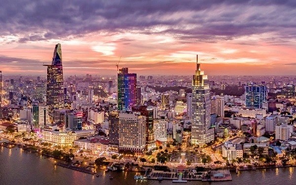 
Dự báo của DBS đến năm 2029 kinh tế Việt Nam có thể bắt kịp Singapore
