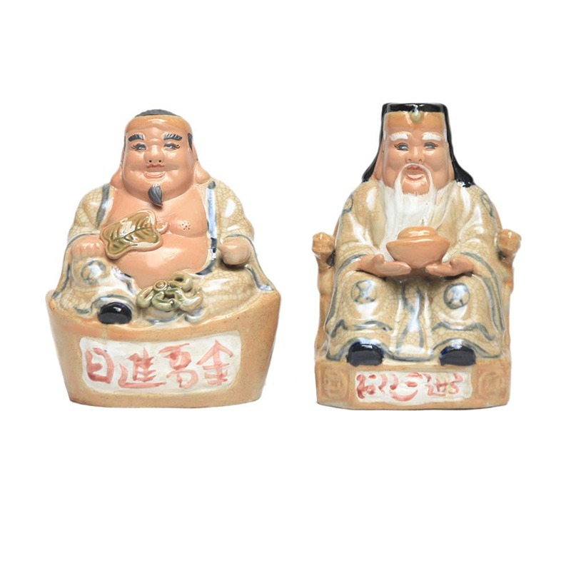 
Có thể thay tượng Thần Tài khi tượng cũ, trầy xước hay đổ bể
