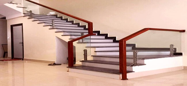 


Cách làm cầu thang kính phù hợp nhất

&nbsp;
