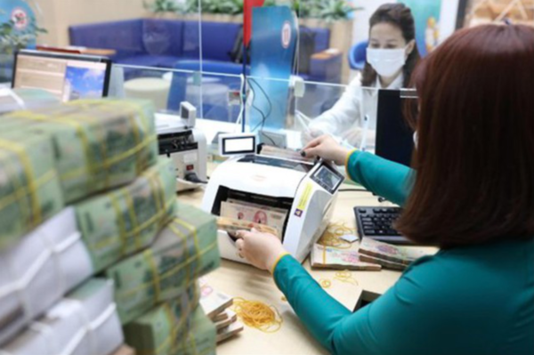Tăng lãi suất ngân hàng chủ yếu là do lạm phát