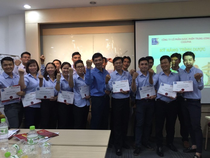 Năm 2010 chuyển đổi loại hình kinh doanh của công ty