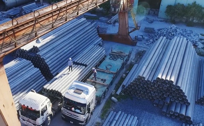 Fecon trở thành nhà thầu Việt Nam đầu tiên vận hành robot khoan hầm