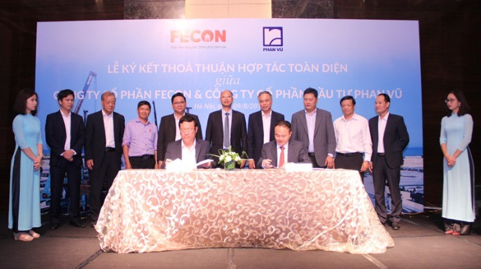 Lễ ký kết thỏa thuận hợp tác toàn diện của Công ty CP Fecon với Công ty CP đầu tư Phan Vũ