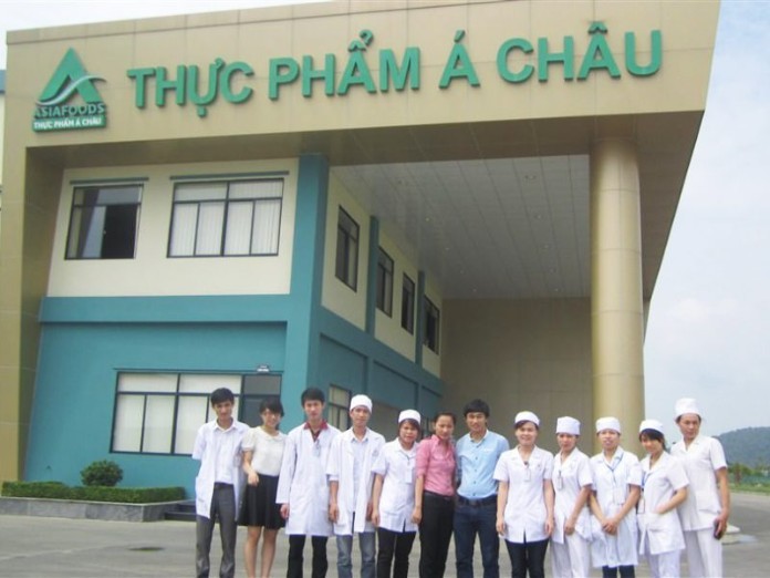 
Á Châu hiện có 5 nhà máy sản xuất quy mô lớn với máy móc hiện đại
