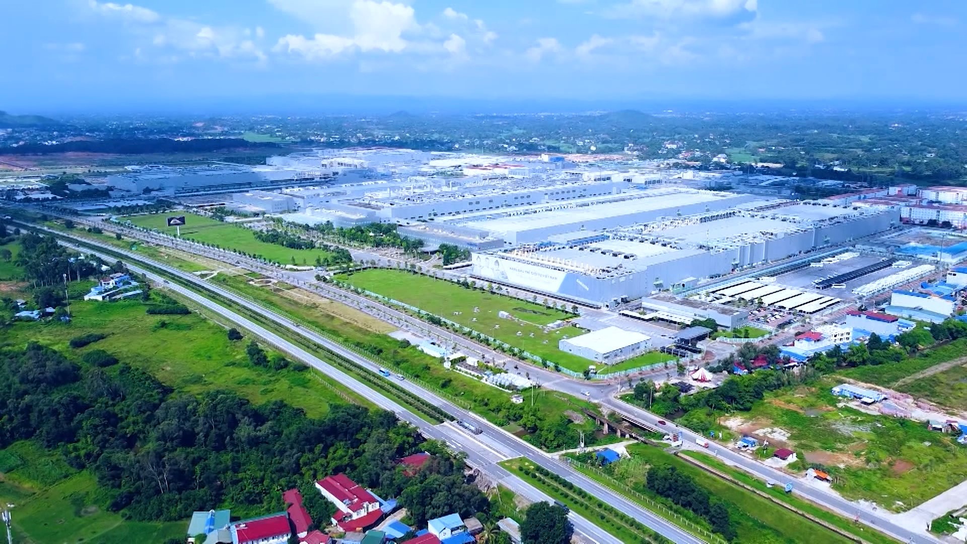
Tỉnh Thái Nguyên có 5/7 khu công nghiệp được đầu tư hạ tầng theo hướng đồng bộ

