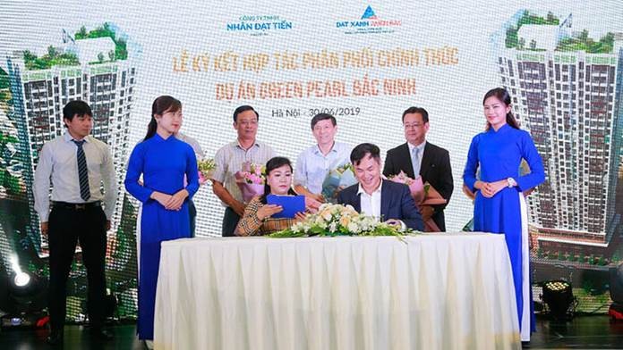 Bà Nguyễn Thị Hòa trong 1 sự kiện