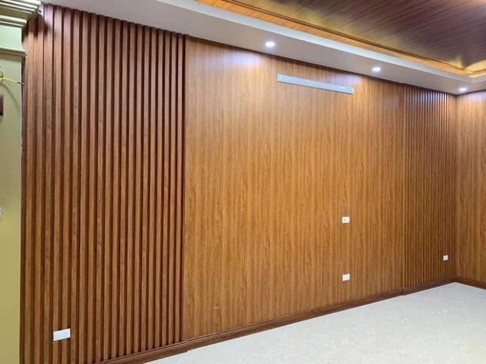 
Màu sắc của tấm ốp tường nhựa vân gỗ rất tự nhiên

