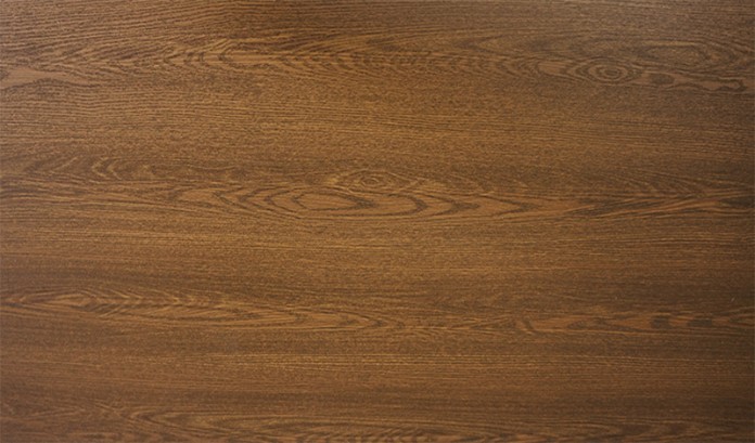 
Nhìn gần tấm ốp tường nhựa vân gỗ khó nhận ra đây không phải gỗ thật
