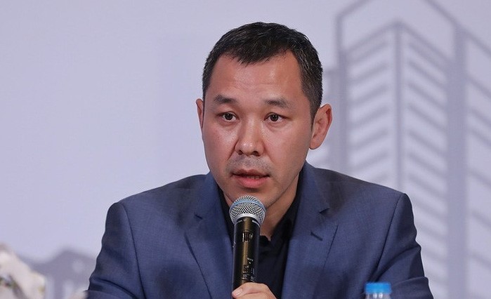 
Chủ tịch Bolat Duisenov
