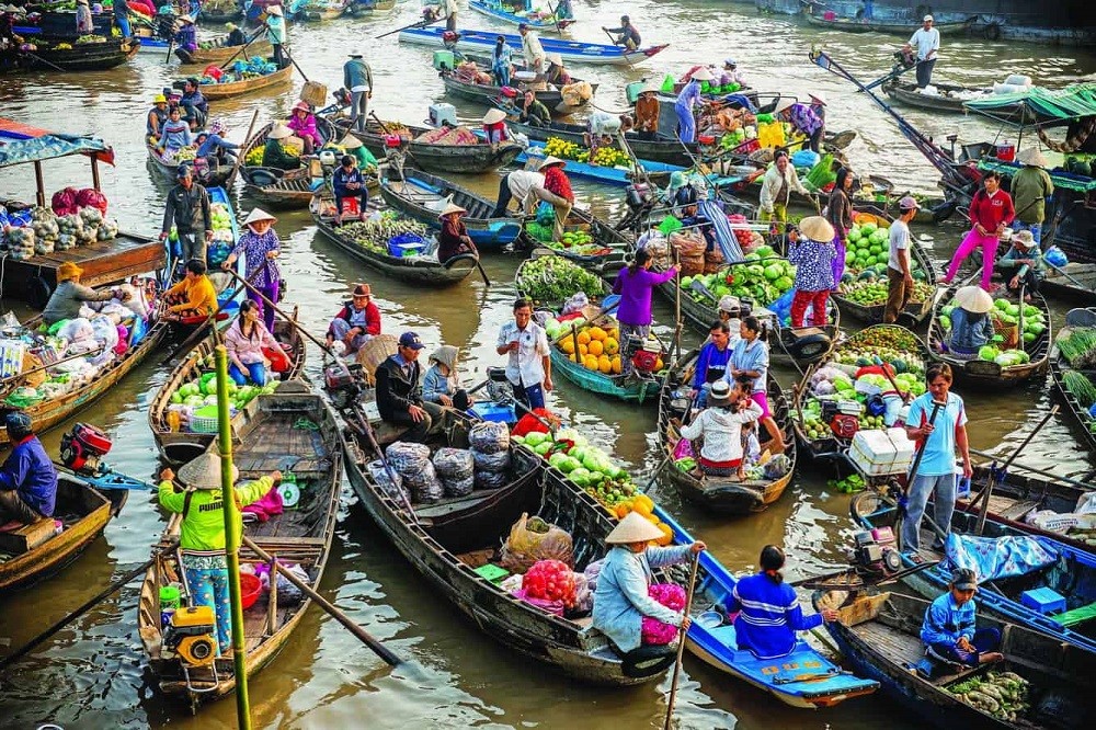 
Chợ nổi - nét văn hóa độc đáo tại các tỉnh thuộc khu vực đồng bằng sông Cửu Long.
