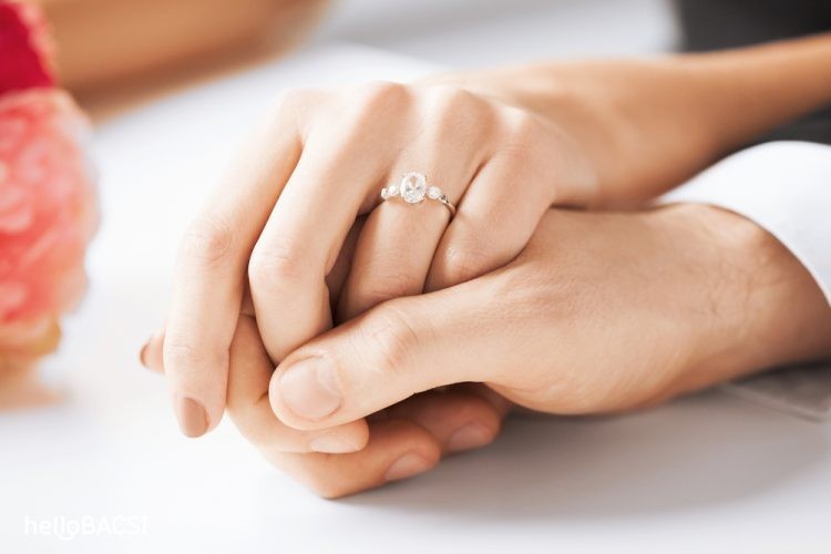 Nếu như nữ tuổi Đinh Tỵ kết hôn với nam tuổi Canh Tuất sẽ xung đột về nhiều mặt từ công việc, cuộc sống đến gia đình