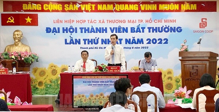 
Ngày 17/6/2021, ông Vũ Anh Khoa được được Ban Thường vụ Thành ủy TPHCM chỉ định tham gia Ban Chấp hành, Ban Thường vụ, đảm nhiệm vị trí Bí thư Đảng ủy Liên hiệp Hợp tác xã Thương mại TPHCM (Saigon Co.op) nhiệm kỳ 2020-2025
