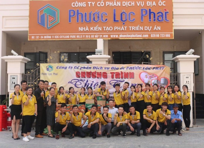 
Hình ảnh các hoạt động cộng đồng của công ty Địa ốc Phước Lộc Phát
