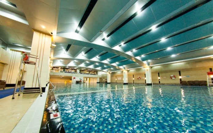 
Khu hồ bơi trong nhà được trang bị dành cho cư dân của dự án&nbsp;
