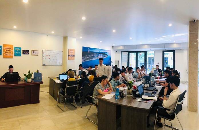 
Người đứng đầu công ty vhomes land
