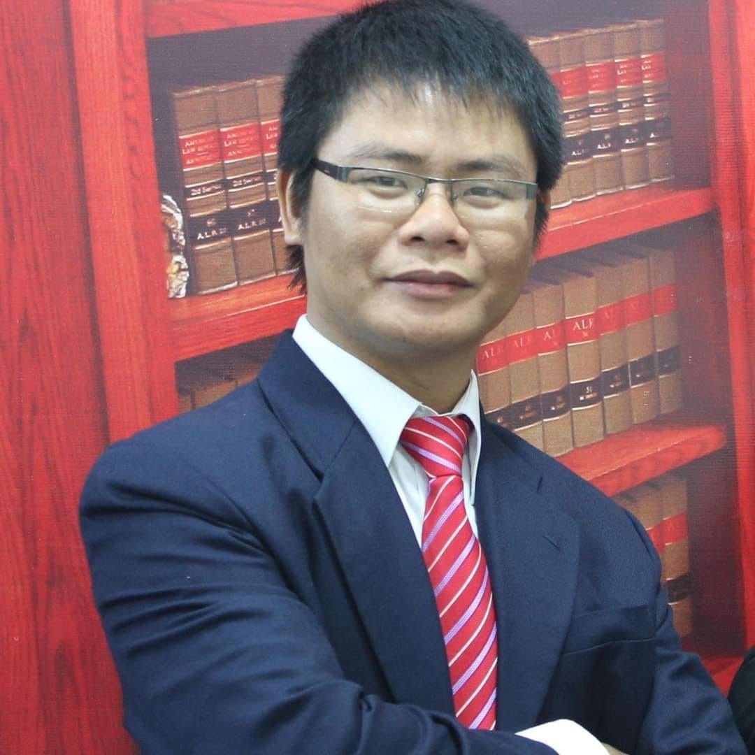 


Luật sư Nguyễn Thanh Biên (Đoàn luật sư TP.HCM) cho rằng, tâm lý e ngại khiến khách hàng không mấy mặn mà mới tài sản được ngân hàng phát mại
