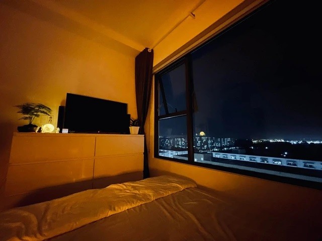 
View phòng ngủ khi về đêm
