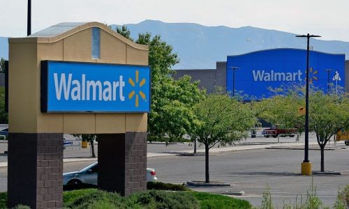 
Số lượng nhân viên của Walmart trên toàn thế giới lên đến 2,2, triệu người
