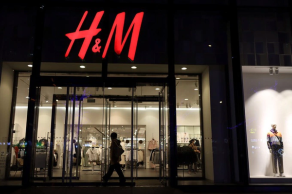 
H&amp;M chính thức đóng cửa cửa hàng lớn nhất của mình ở Thượng Hải
