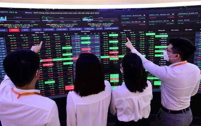 Hàng loạt công ty chứng khoán đã giảm mức dự báo cho VN-Index
