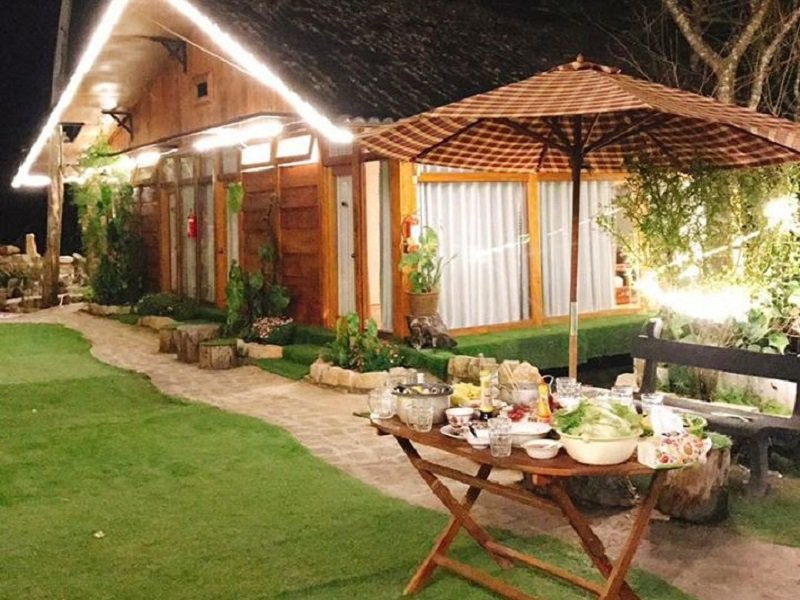 
Du khách có thể tổ chức tiệc BBQ ngoài trời vào buổi tối
