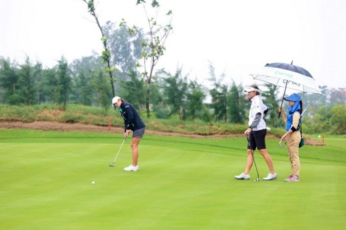 
Nghề caddy là gì?
