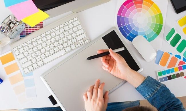 
Công việc của Graphic Designer là gì?
