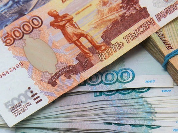 
Đồng ruble của Nga cũng tăng sức mạnh đáng kể so với đồng USD trong năm nay
