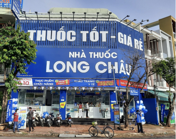 
Hệ thống nhà thuốc Long Châu vẫn tiếp tục được dự đoán sẽ giành thị phần
