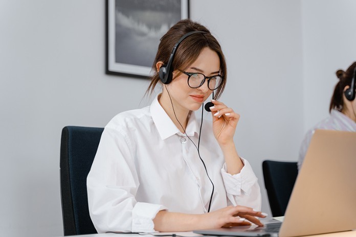 
Customer service giúp cho doanh nghiệp có được một nguồn khách ổn định
