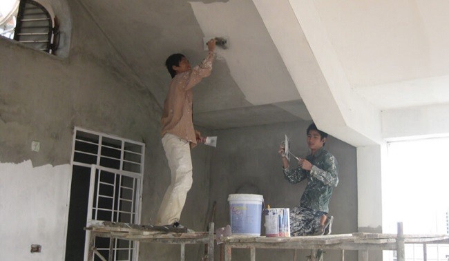 Thực hiện theo thứ tự thi công nhằm tiết kiệm thời gian và chi phí cho công trình