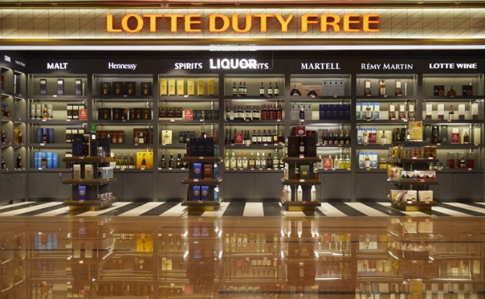 
Cửa hàng Duty free tại sân bay quốc tế
