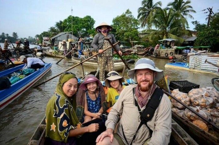 
Trong du lịch, Inbound ý chỉ hành động di chuyển, du lịch ở khu vực trong nước
