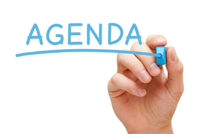 
Agenda được sử dụng rộng rãi hơn Schedule
