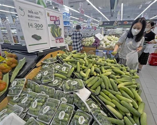 
Từ hồi tháng 3/2022, tại các siêu thị như Go!, Big C, Tops Market nằm trong Tập đoàn Central Retail Việt Nam đã tiến hành áp dụng chương trình Siêu tiết kiệm với mục đích hỗ trợ cho người tiêu dùng
