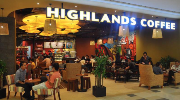 
Highlands Coffee hiện cũng là một trong những chuỗi kinh doanh thức uống có quy mô và doanh thu lớn nhất Việt Nam
