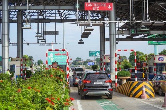 
Sáng nay (1/8), hai tuyến cao tốc cuối cùng vận hành thu phí thủ công là Đà Nẵng - Quảng Ngãi và Nội Bài - Lào Cai đã chính thức đóng làn thủ công.
