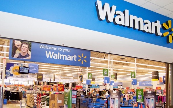 
Walmart hiện đang thực hiện "đại hạ giá" hàng loạt sản phẩm để giải phóng hàng tồn kho
