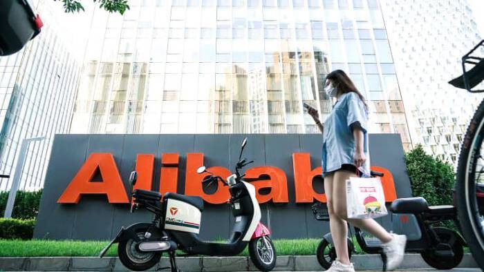 
Các chuyên gia nước ngoài nhấn mạnh, quý 2 năm nay chính là thời điểm chứng kiến Alibaba chạm đáy, bởi doanh thu dự kiến của tập đoàn này trong các quý tiếp theo sẽ được cải thiện
