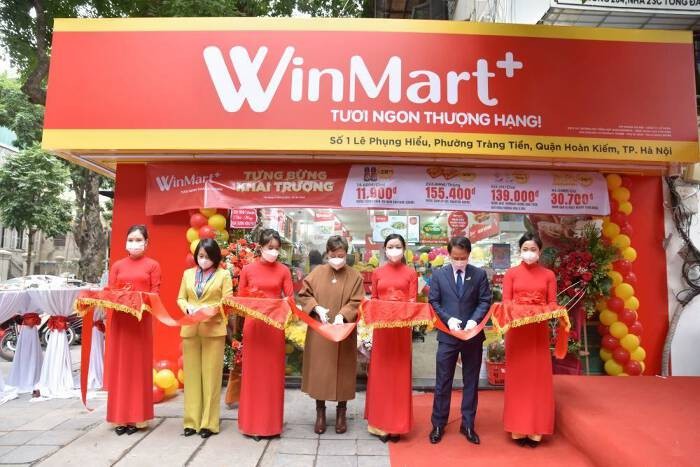 
6 tháng đầu năm, WinCommerce đã tiếp tục mở rộng quy mô khai trương thêm 5 siêu thị WinMart và 301 siêu thị mini WinMart+
