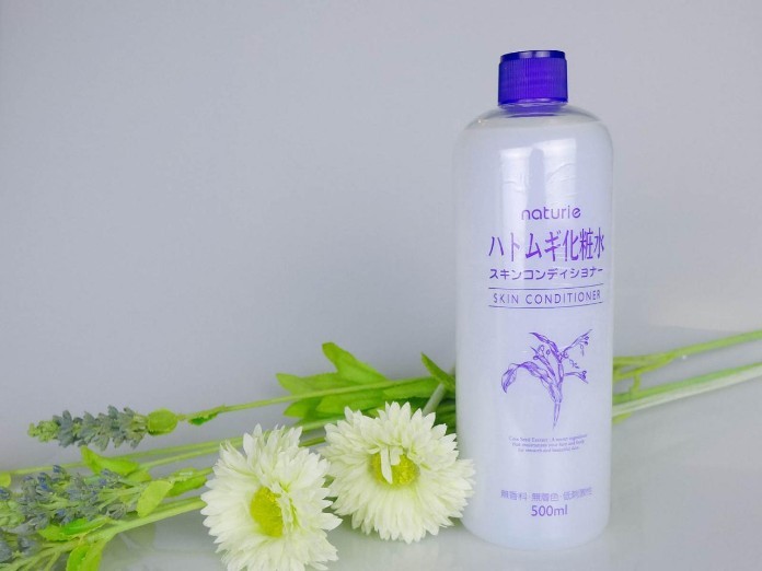 
Lotion là gì ? - Không chỉ dưỡng ẩm mà Lotion còn giúp se khít lỗ chân lông, cần bằng pH
