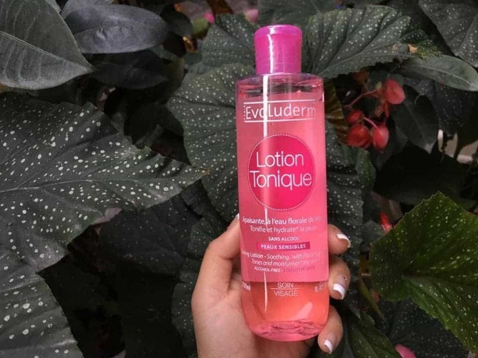 
Lotion là gì ?- Tùy vào công dụng mà chọn Lotion dạng lỏng hay Lotion dạng sữa
