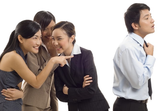 
Đồng nghiệp chính là một trong những áp lực khiến nhân sự mệt mỏi
