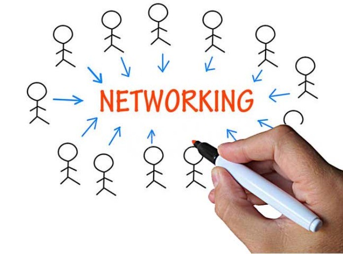 Networking là gì ? - Đoàn kết vừa giúp thực hiện công việc tốt vừa cải thiện Networking của bạn