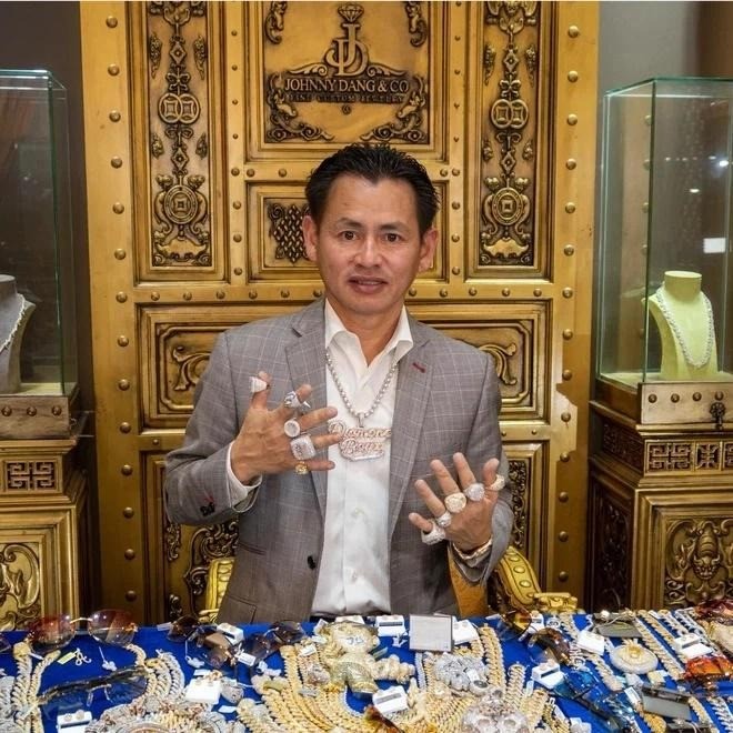 
Tài năng và nỗ lực của Johnny Dang được nhiều người công nhận và giúp ông đổi đời trên đất Mỹ
