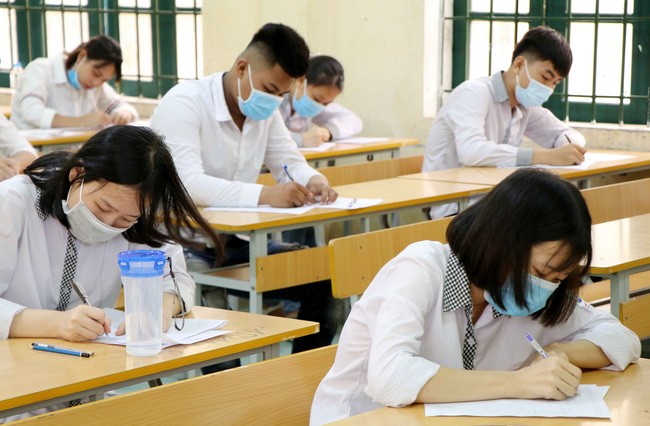 
Phân biệt học liên thông đại học và Đại học từ xa
