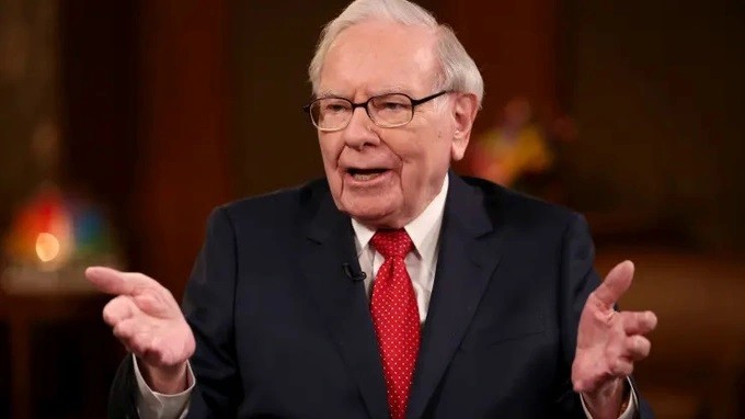 
Warren Buffett chuộng đầu tư dài hạn
