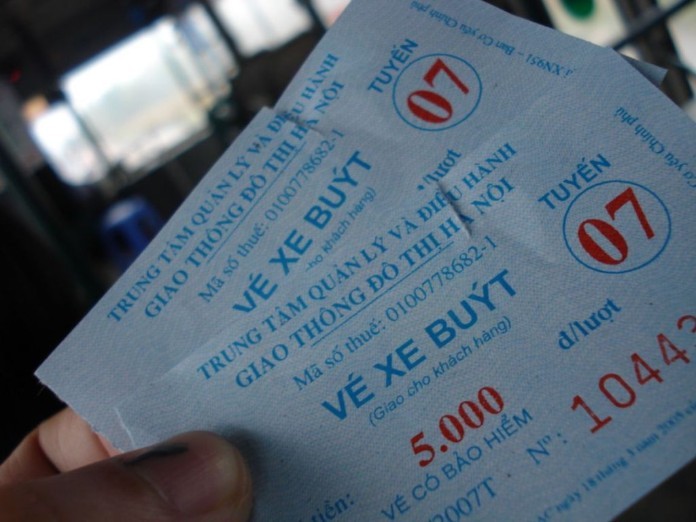 
Vé xe bus là một dạng biên lai in sẵn mệnh giá
